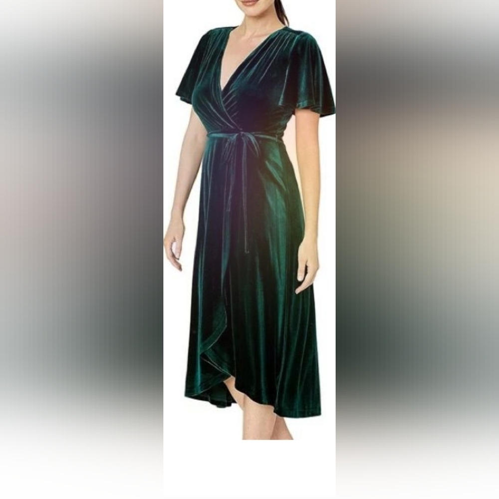 Vince Camuto Green Velvet Wrap Dress